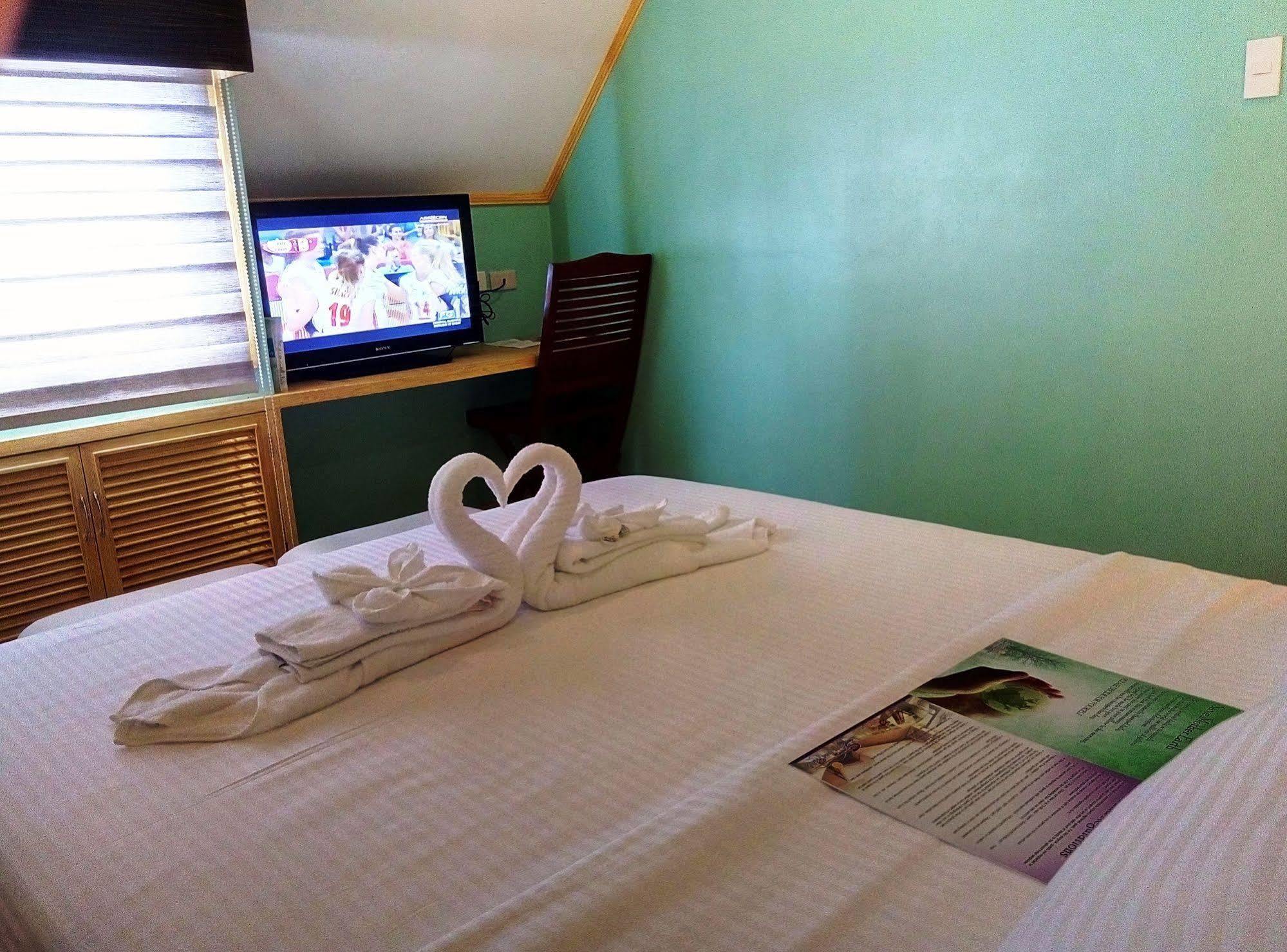 Shore Time Hotel Boracay Balabag  Exterior photo